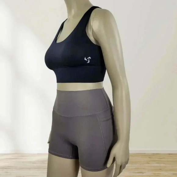 Pedigree eMPWR Women’s Strapback Sports Bra | High Support | Evo-Dry™ (black) - Picture 8 of 9